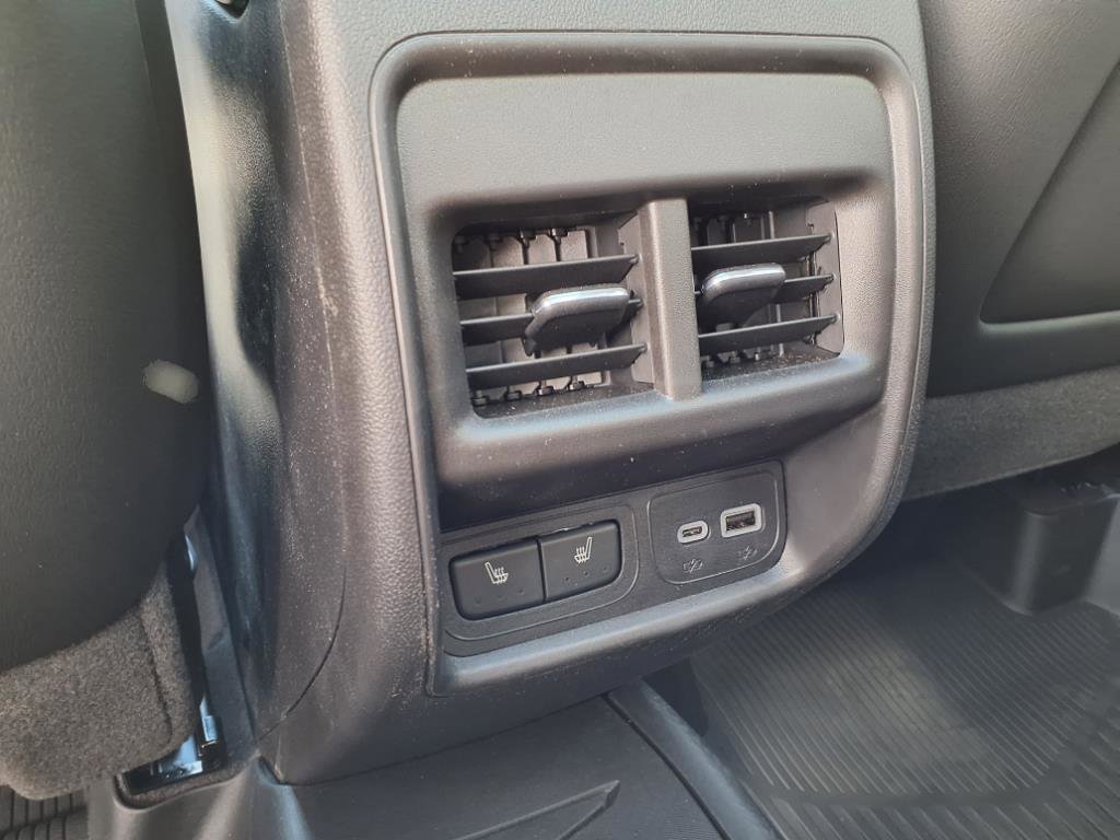 New 2025 Cadillac XT4 Premium Luxury image 7