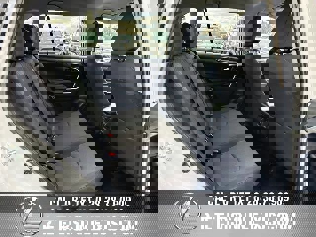 Used 2025 Toyota RAV4 XLE image 16