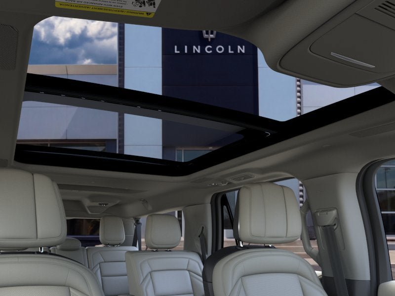 New 2026 Lincoln Navigator L Reserve AWD/4WD image 22