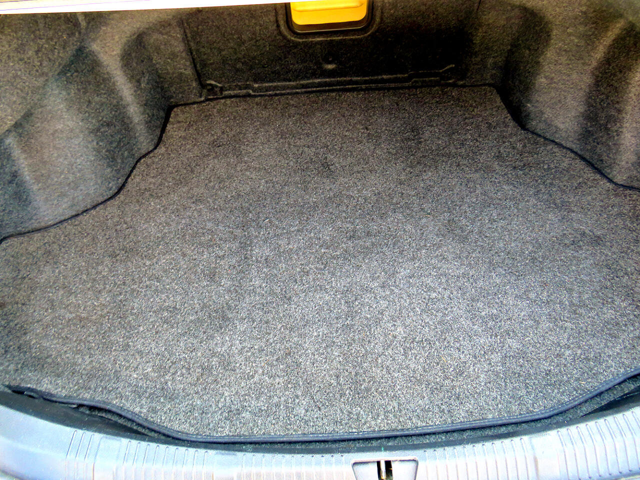 Used 2017 Toyota Avalon Limited image 36