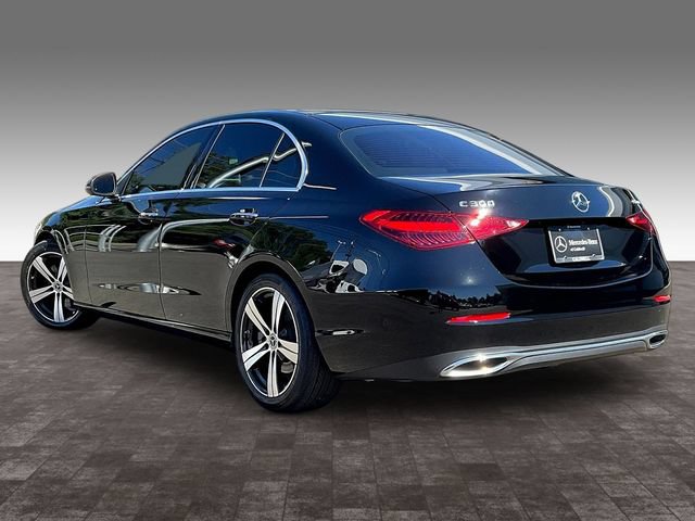 Used 2022 Mercedes-Benz C 300 4MATIC Sedan image 4