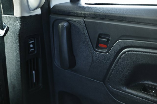 Certified 2025 Honda Odyssey Touring image 24