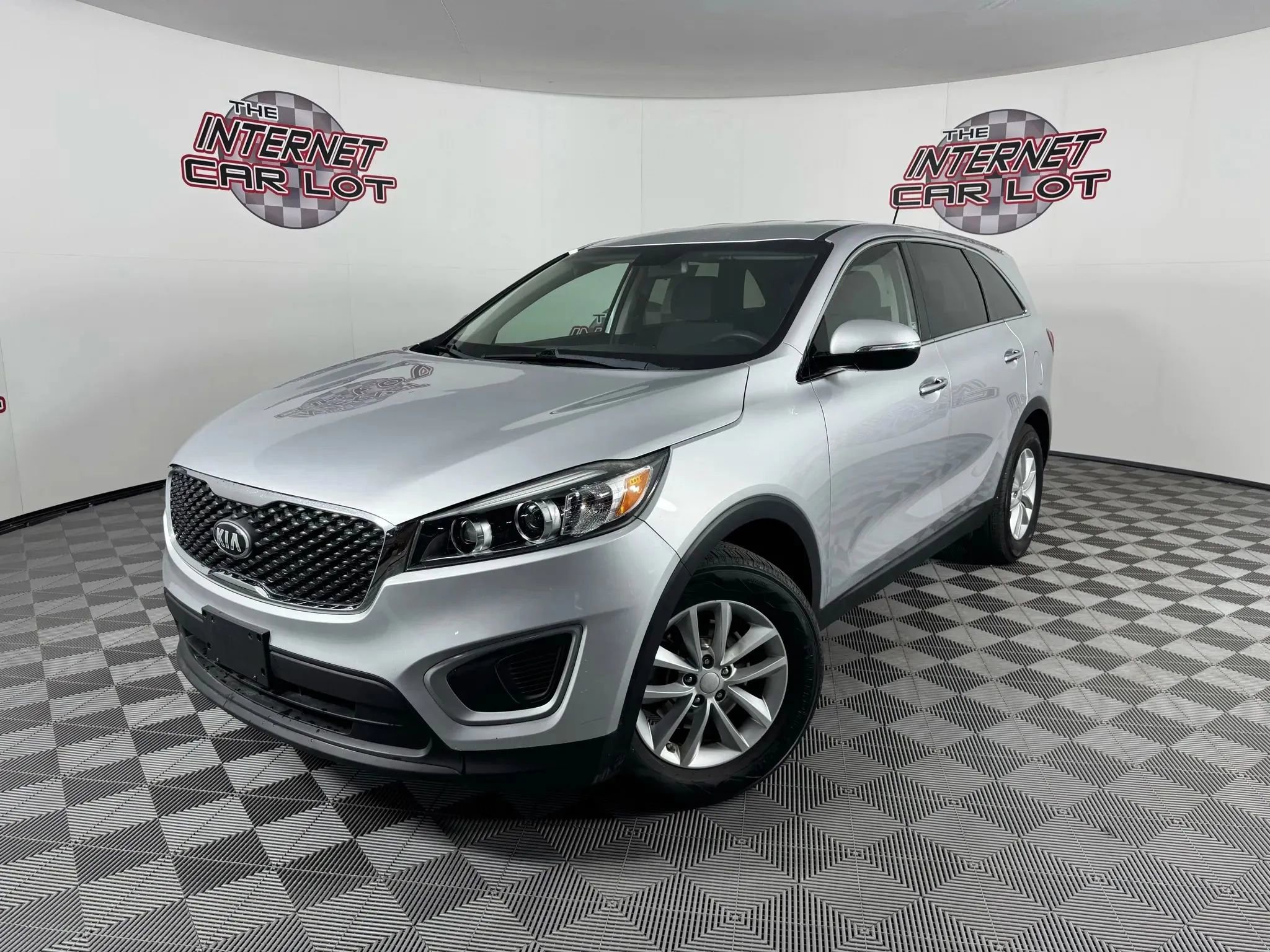 Used 2018 Kia Sorento L image 1