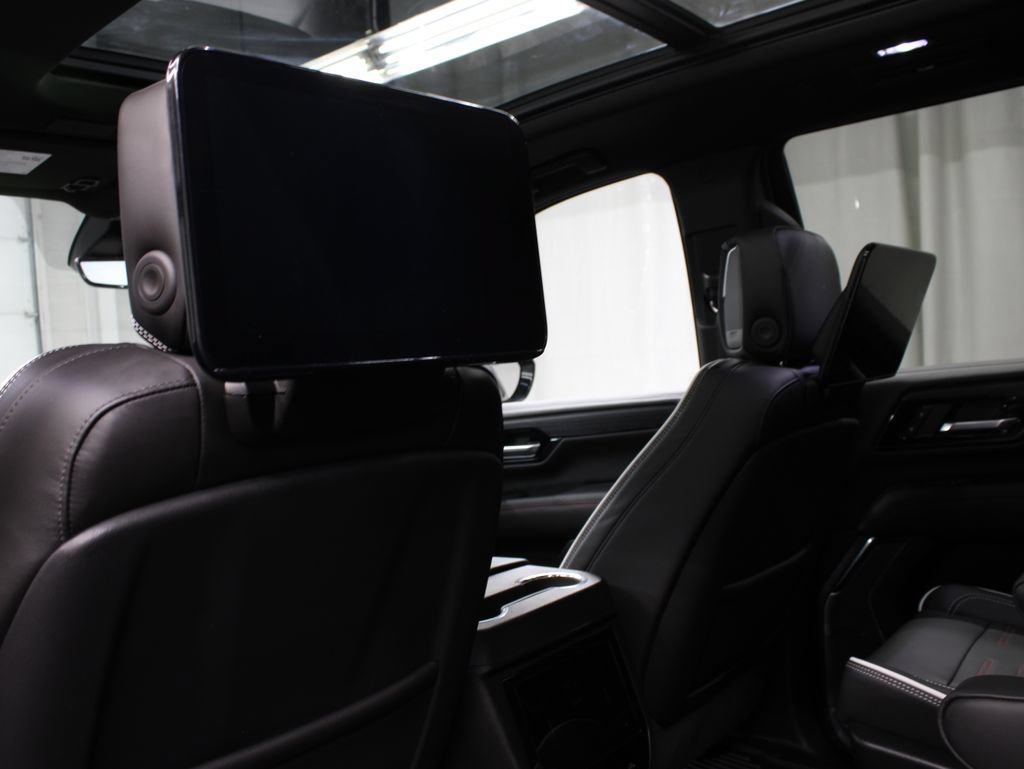Used 2026 GMC Yukon AT4 Ultimate AWD/4WD image 19