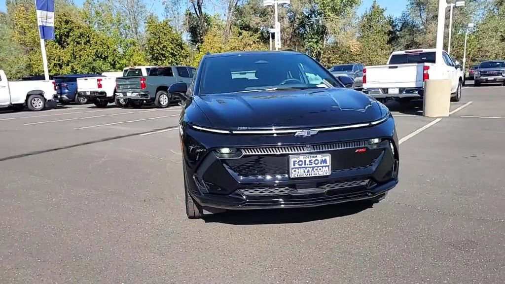 New 2026 Chevrolet Equinox EV RS image 3