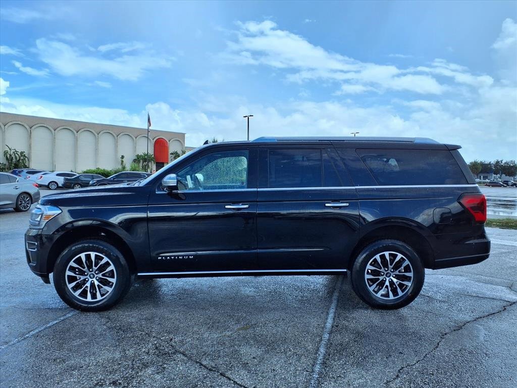 Used 2022 Ford Expedition Max Platinum image 4