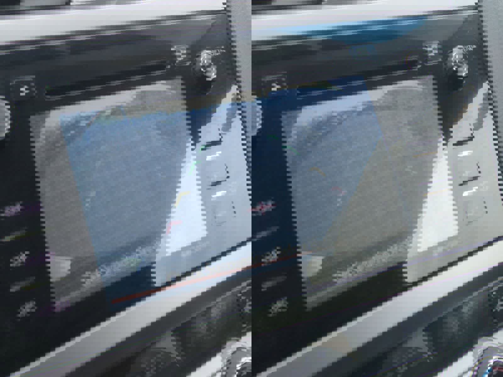 Used 2015 Subaru Outback 3.6R Limited image 31