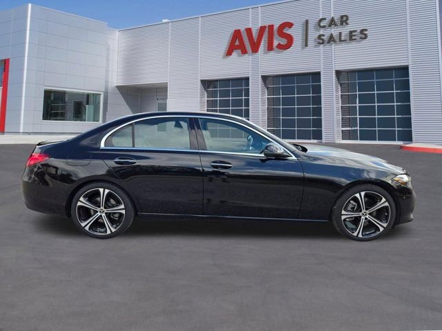 Used 2025 Mercedes-Benz C 300 Sedan image 5