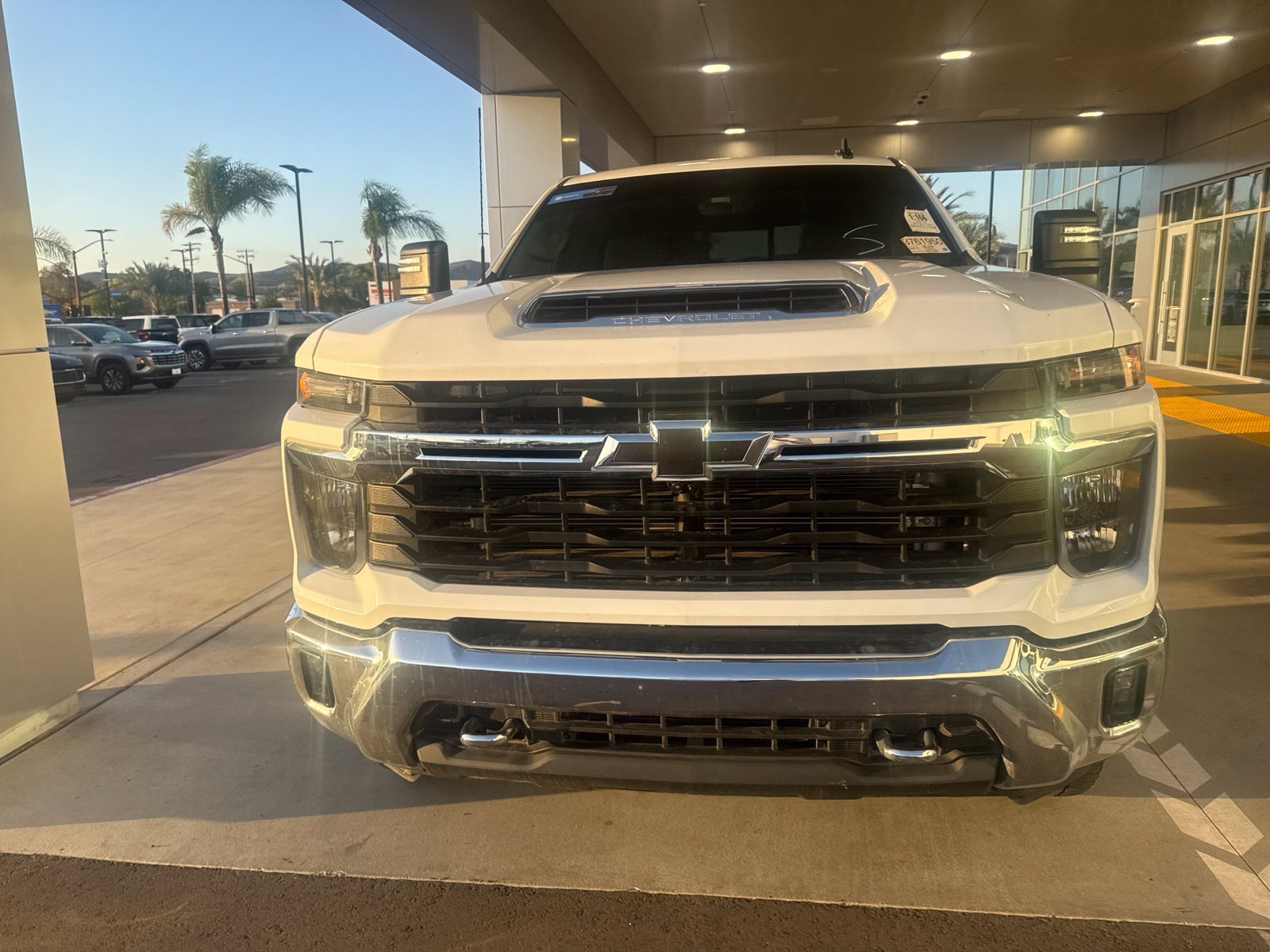 Used 2024 Chevrolet Silverado 2500 LT w/ All Star Edition AWD/4WD image 2