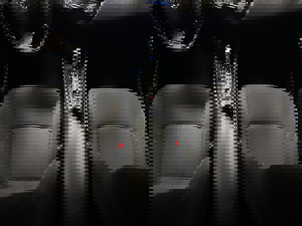 Used 2018 Toyota C-HR XLE image 20