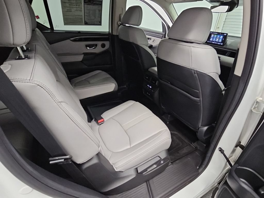 Used 2023 Honda Pilot EX-L image 36