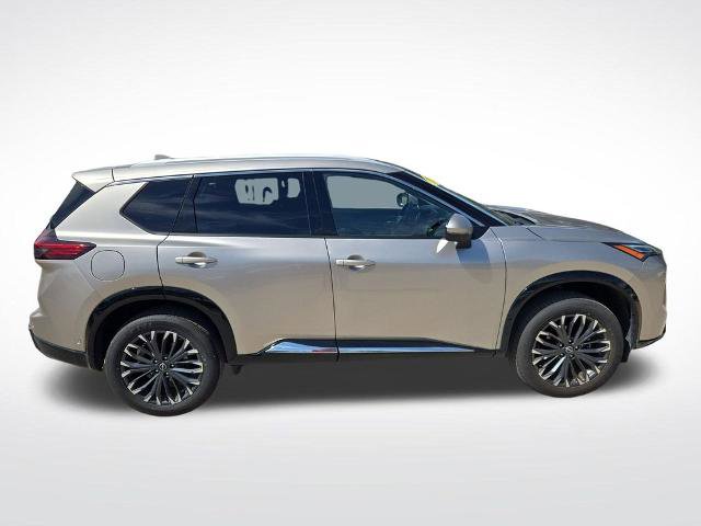 Certified 2026 Nissan Rogue Platinum w/ Platinum Premium Package AWD/4WD image 7