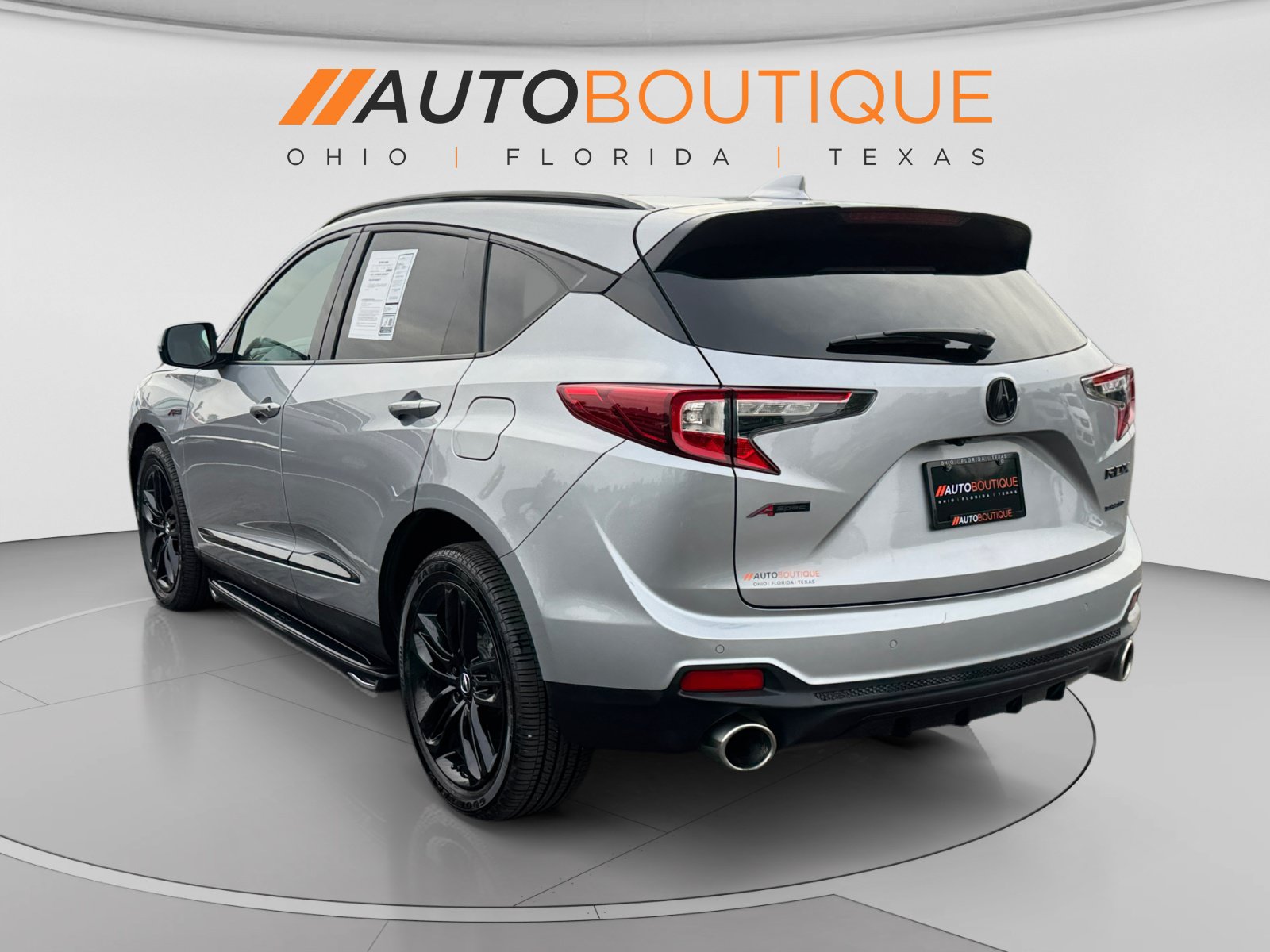 Used 2023 Acura RDX w/ Advance Package AWD/4WD image 3