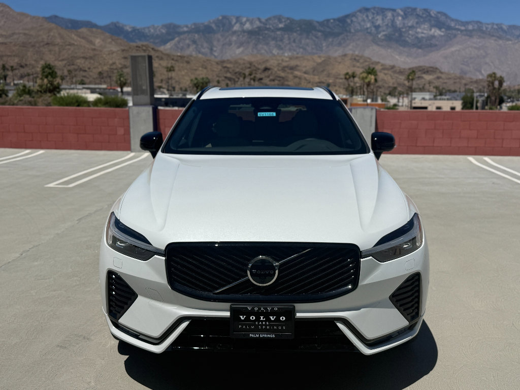 New 2026 Volvo XC60 B5 Plus w/ Climate Package AWD/4WD image 2