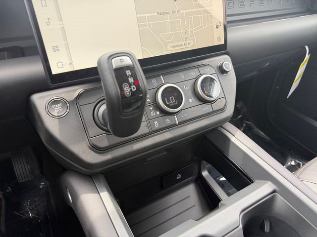 New 2026 Land Rover Defender 110 X-Dynamic SE AWD/4WD image 24