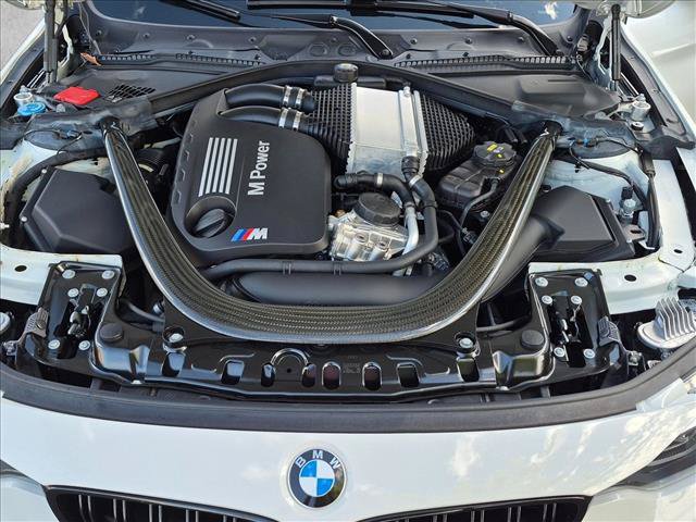 Used 2018 BMW M4 Coupe RWD image 24