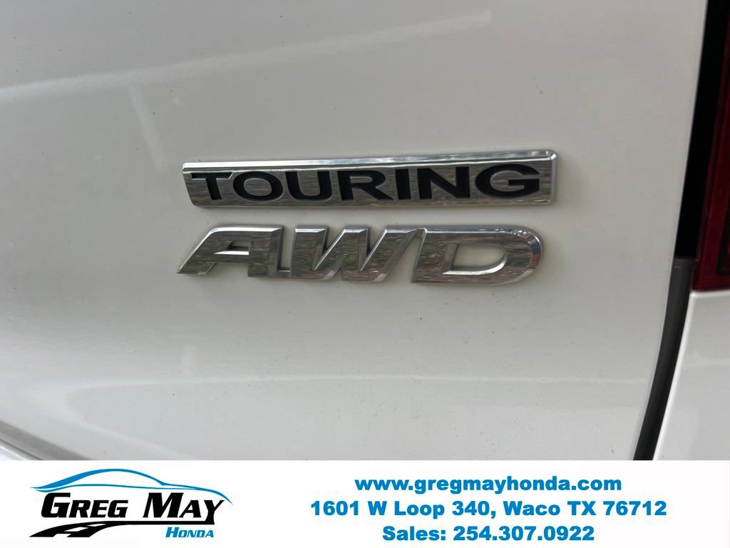 Used 2018 Honda Pilot Touring image 16