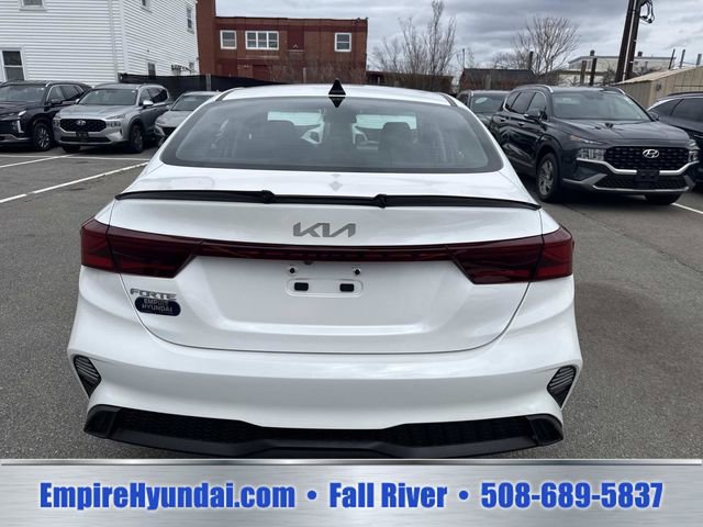 Used 2024 Kia Forte LXS FWD image 4