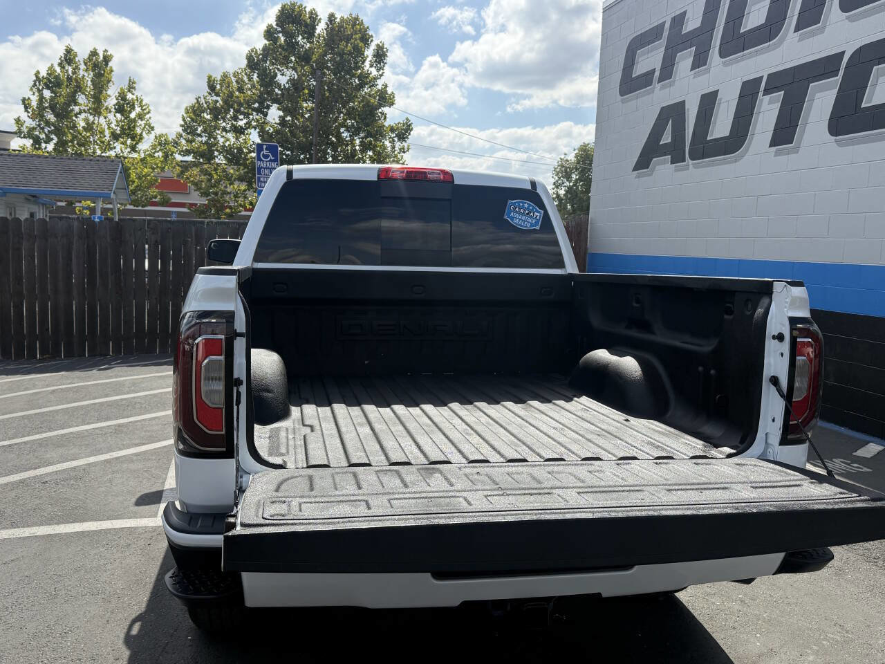 Used 2018 GMC Sierra 1500 Denali image 20