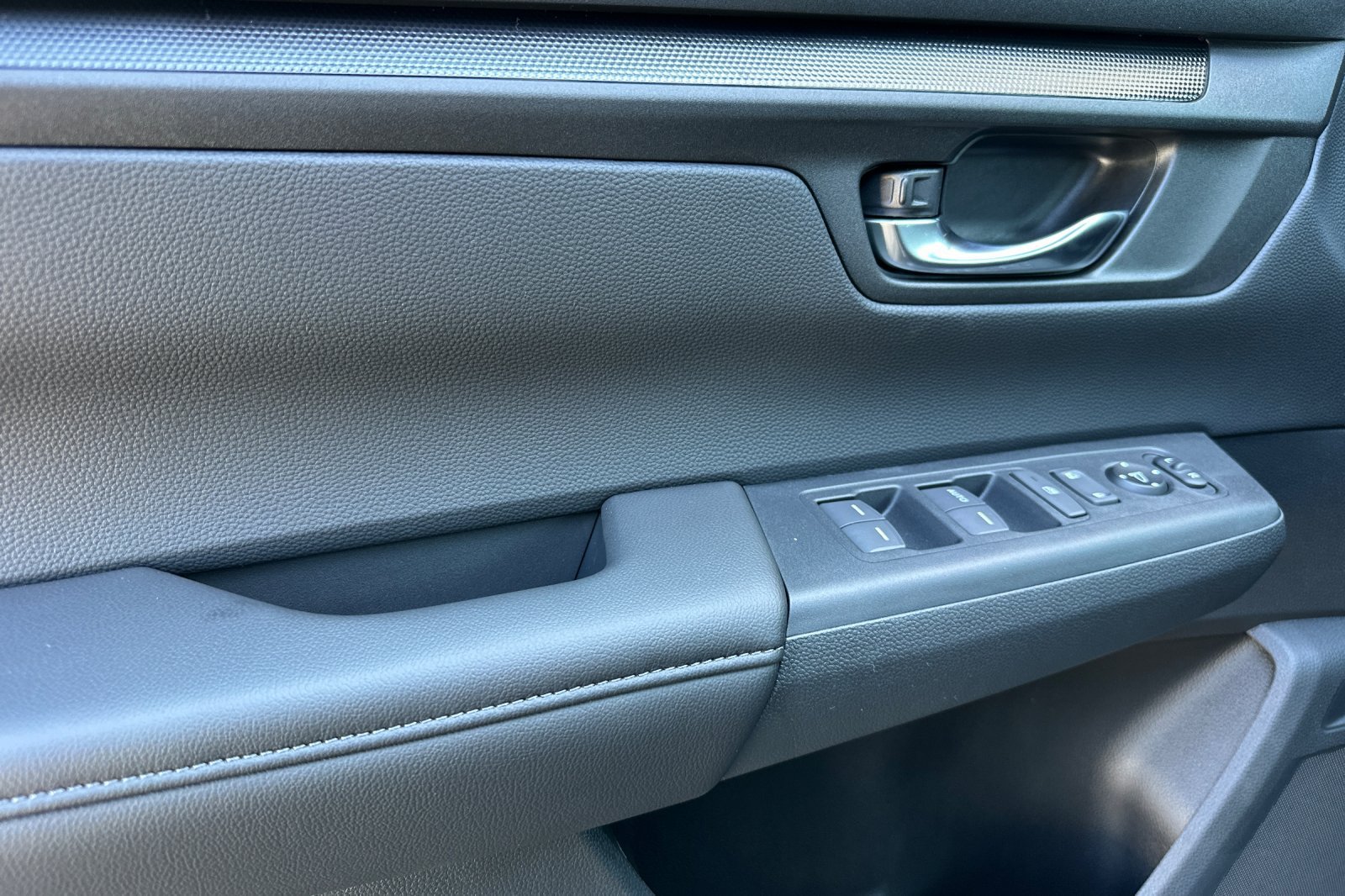 New 2026 Honda CR-V LX image 11