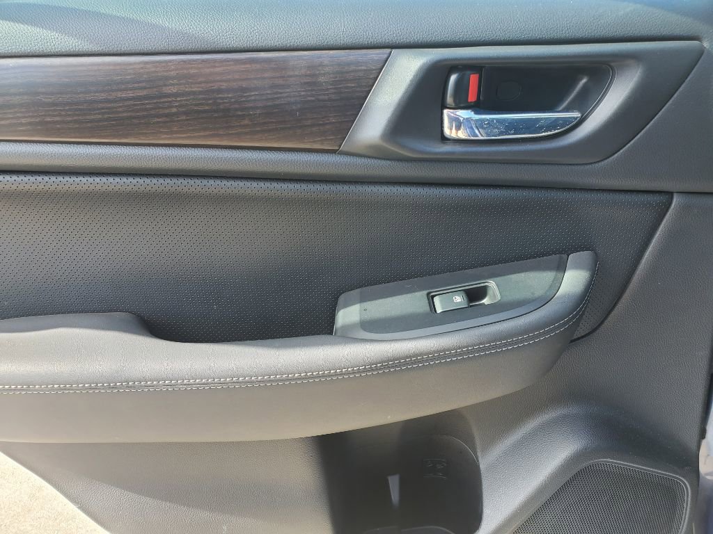 Used 2015 Subaru Legacy 2.5i Limited image 25