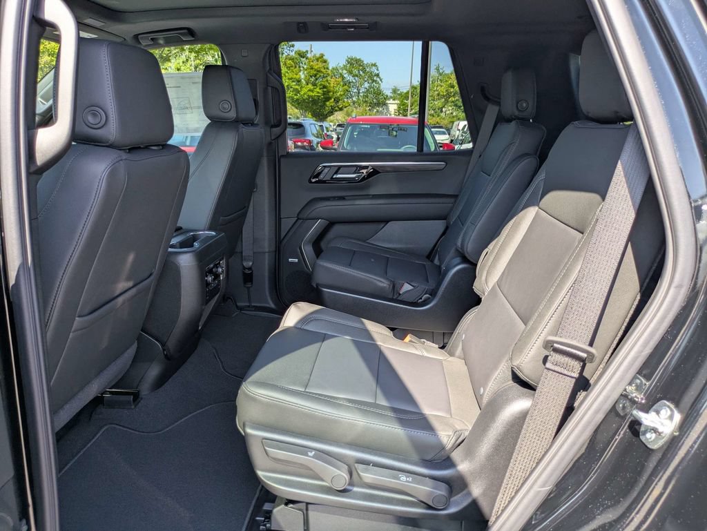 New 2026 Chevrolet Tahoe Z71 w/ Z71 Off-Road Package AWD/4WD image 16