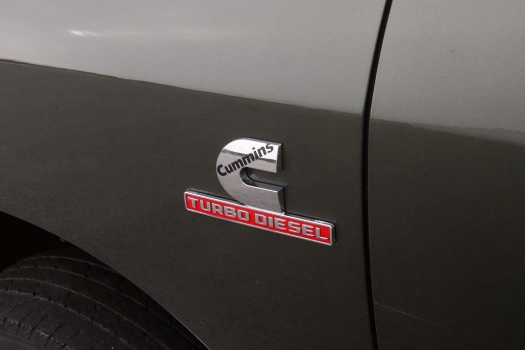 Used 2021 RAM 3500 Tradesman w/ Chrome Appearance Group image 8