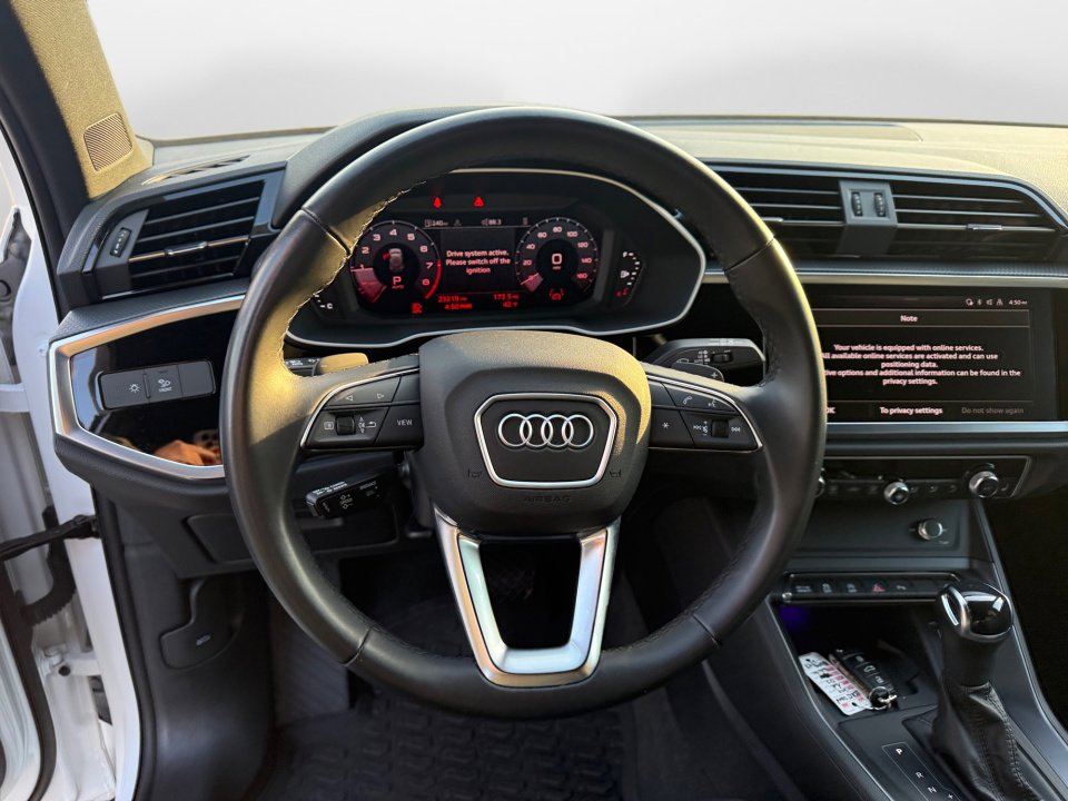 Certified 2024 Audi Q3 2.0T Premium Plus w/ Premium Plus Package image 10