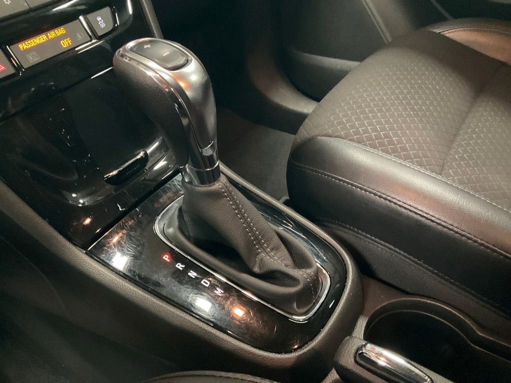 Used 2019 Buick Encore Preferred image 24