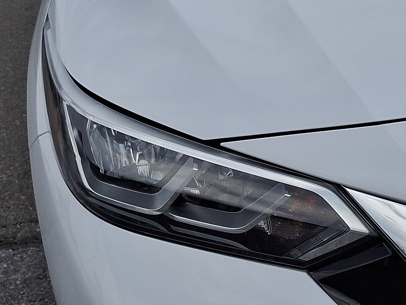 Used 2021 Nissan Sentra SV image 9