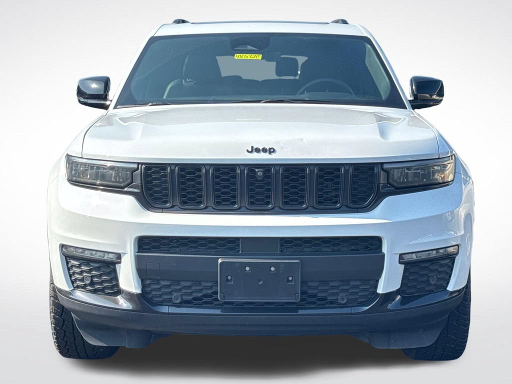 Used 2024 Jeep Grand Cherokee L Limited w/ Luxury Tech Group II AWD/4WD image 3