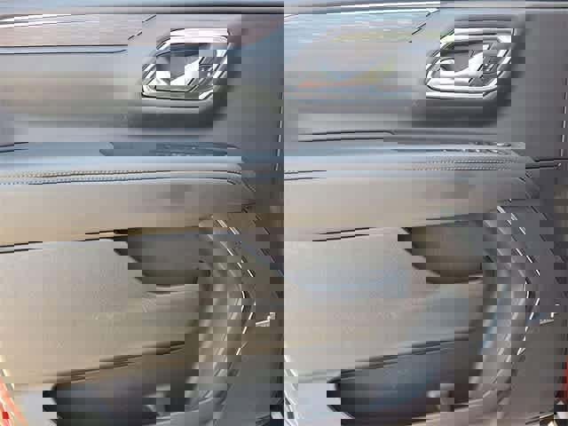 Certified 2024 Chevrolet Tahoe Z71 w/ Off-Road Capability Package image 28