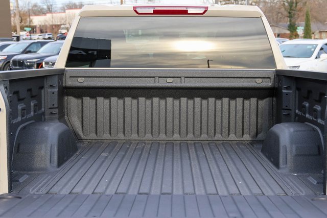 New 2026 GMC Sierra 1500 Pro w/ Graphite Edition image 7