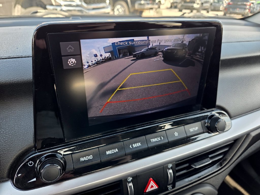 Used 2023 Kia Forte LXS FWD image 31