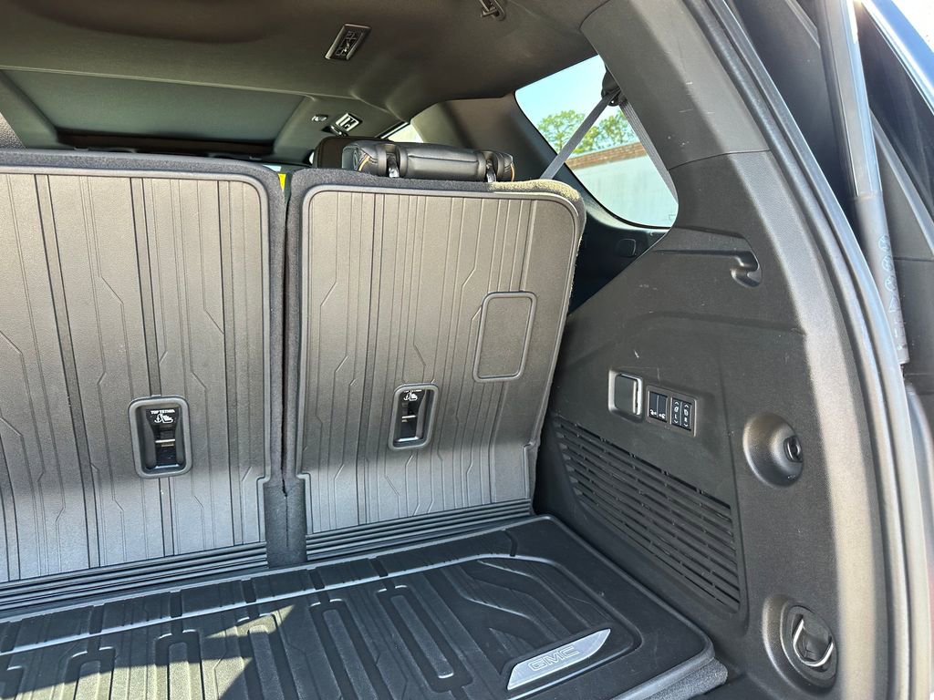 Used 2024 GMC Yukon AT4 w/ AT4 Premium Package image 45