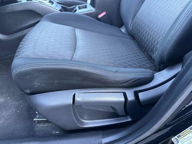 Used 2017 Nissan Rogue S image 19