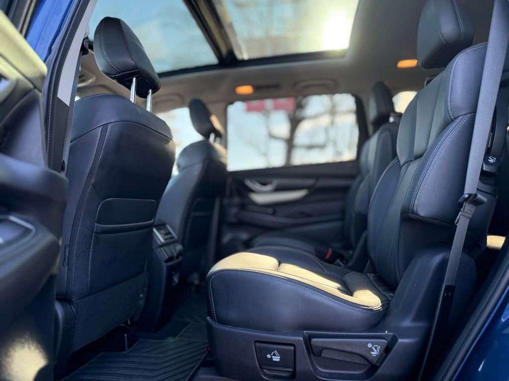 Used 2022 Subaru Ascent Limited w/ Technology Package image 16
