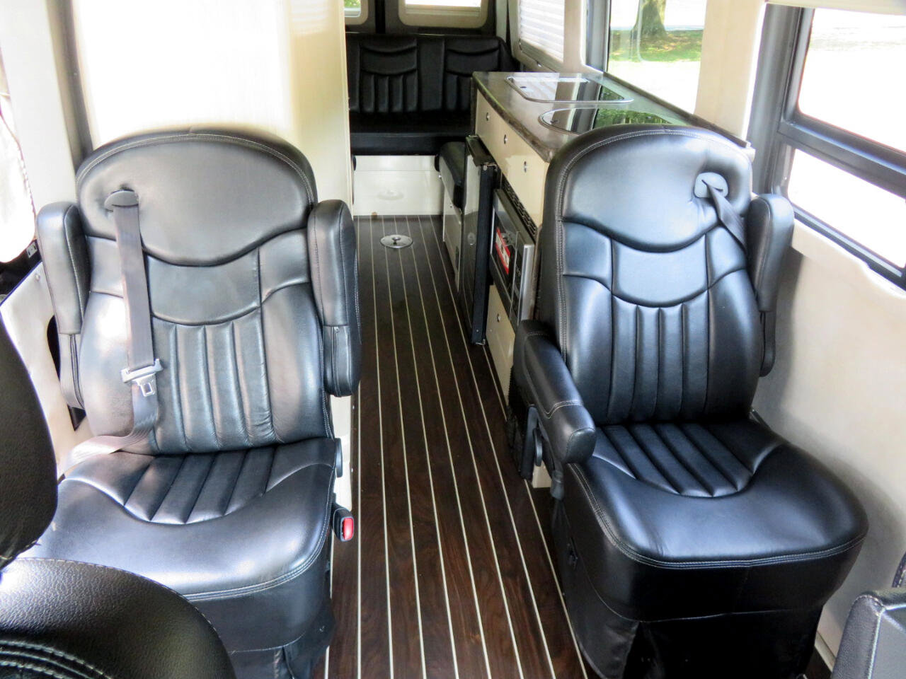 Used 2014 Mercedes-Benz Sprinter 3500 image 40