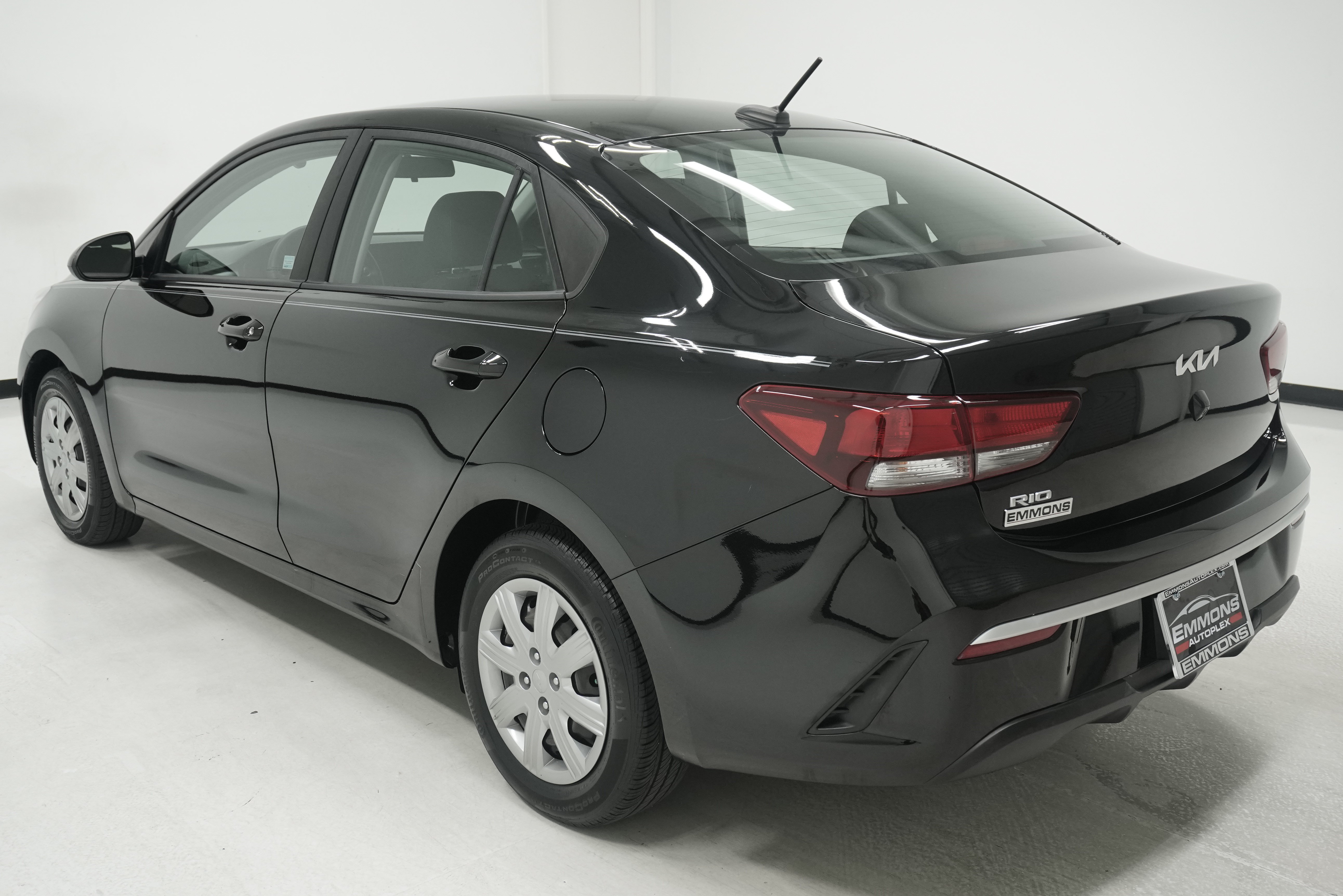 Used 2023 Kia Rio LX FWD image 6