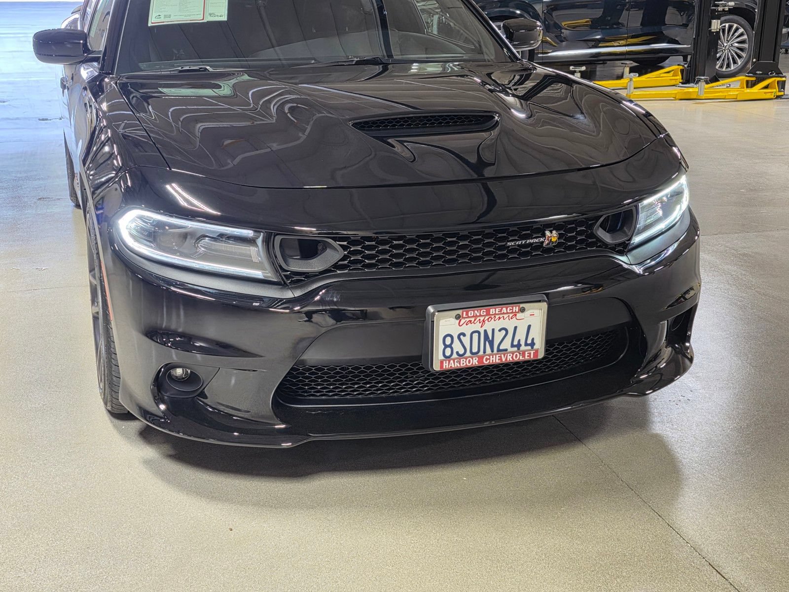 Used 2020 Dodge Charger Scat Pack RWD image 9