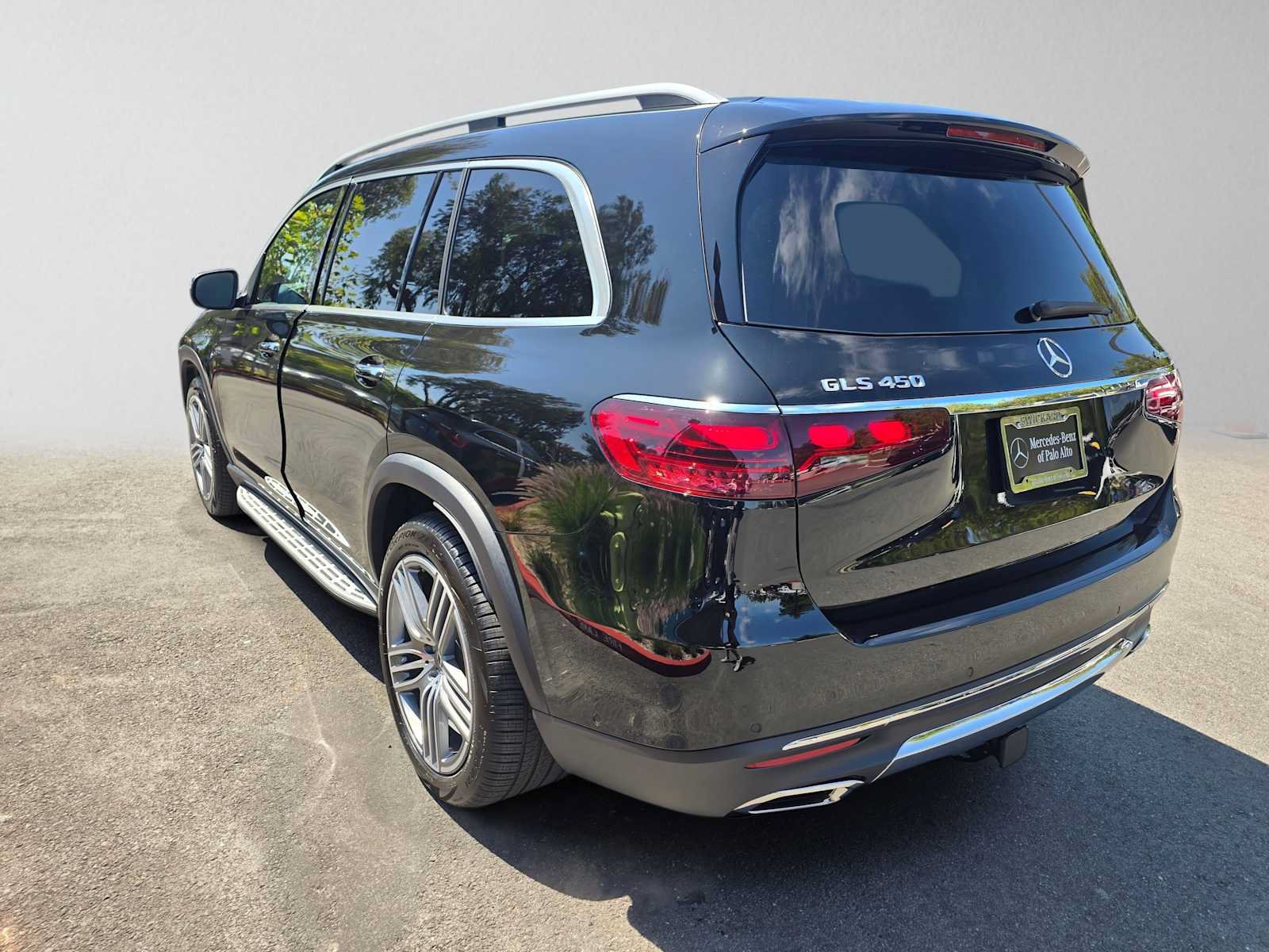 New 2026 Mercedes-Benz GLS 450 4MATIC image 5