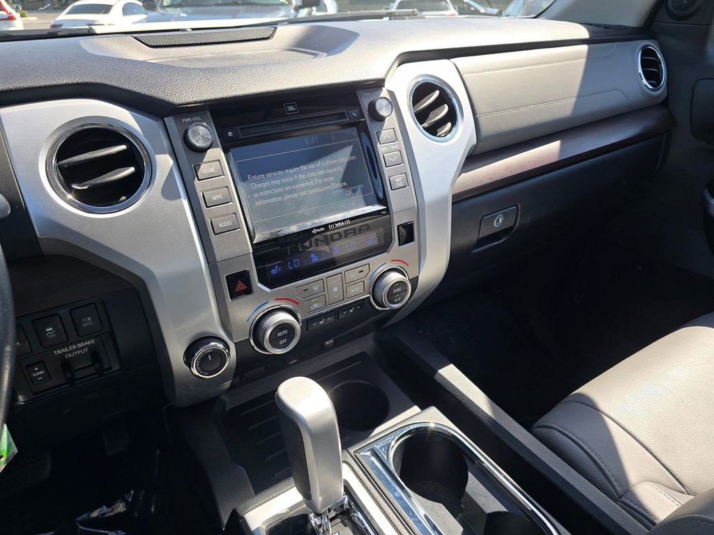 Used 2019 Toyota Tundra Limited w/ Limited Premium Package AWD/4WD image 28