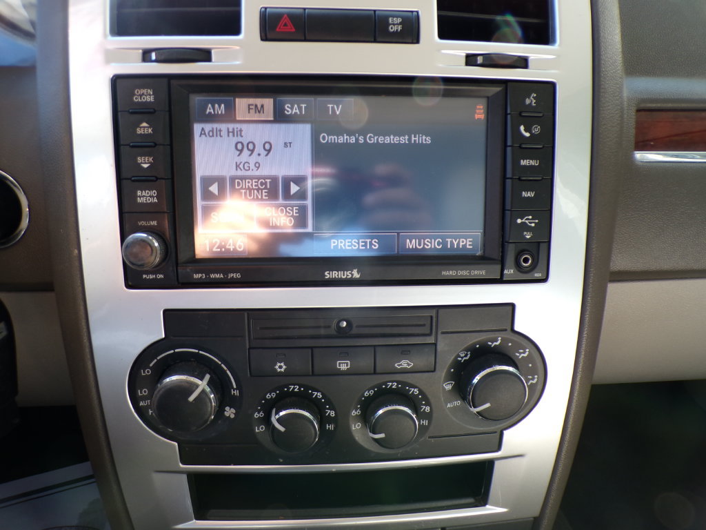 Used 2008 Chrysler 300 Limited AWD/4WD image 27
