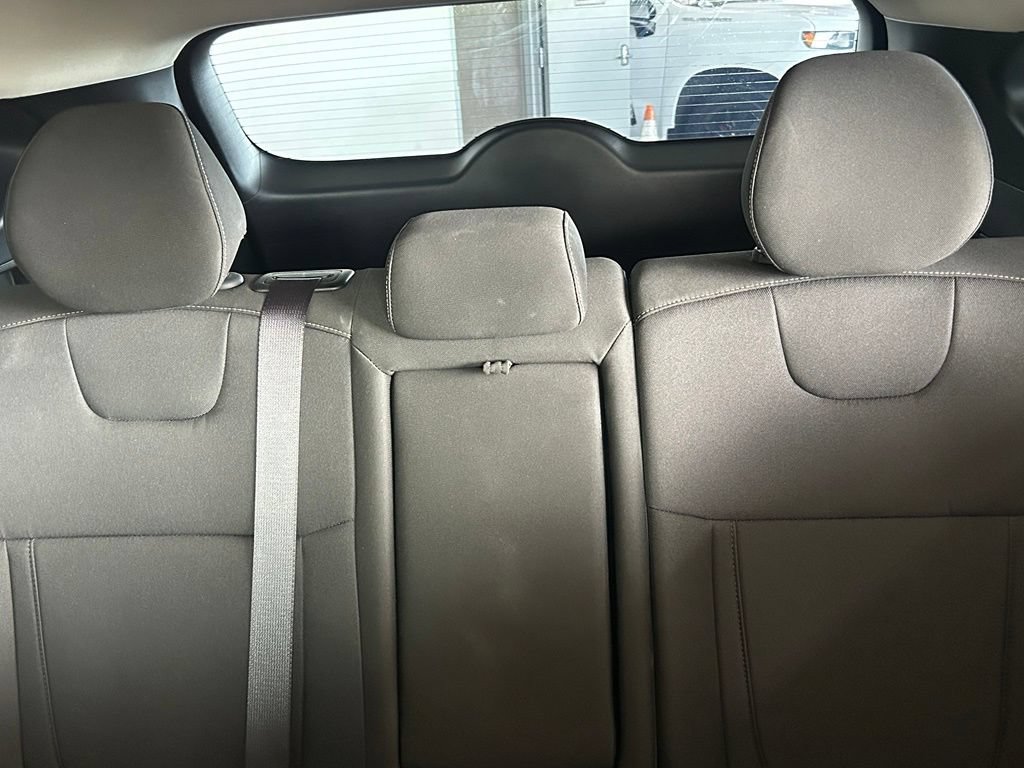 Used 2023 Hyundai Tucson SE FWD image 13