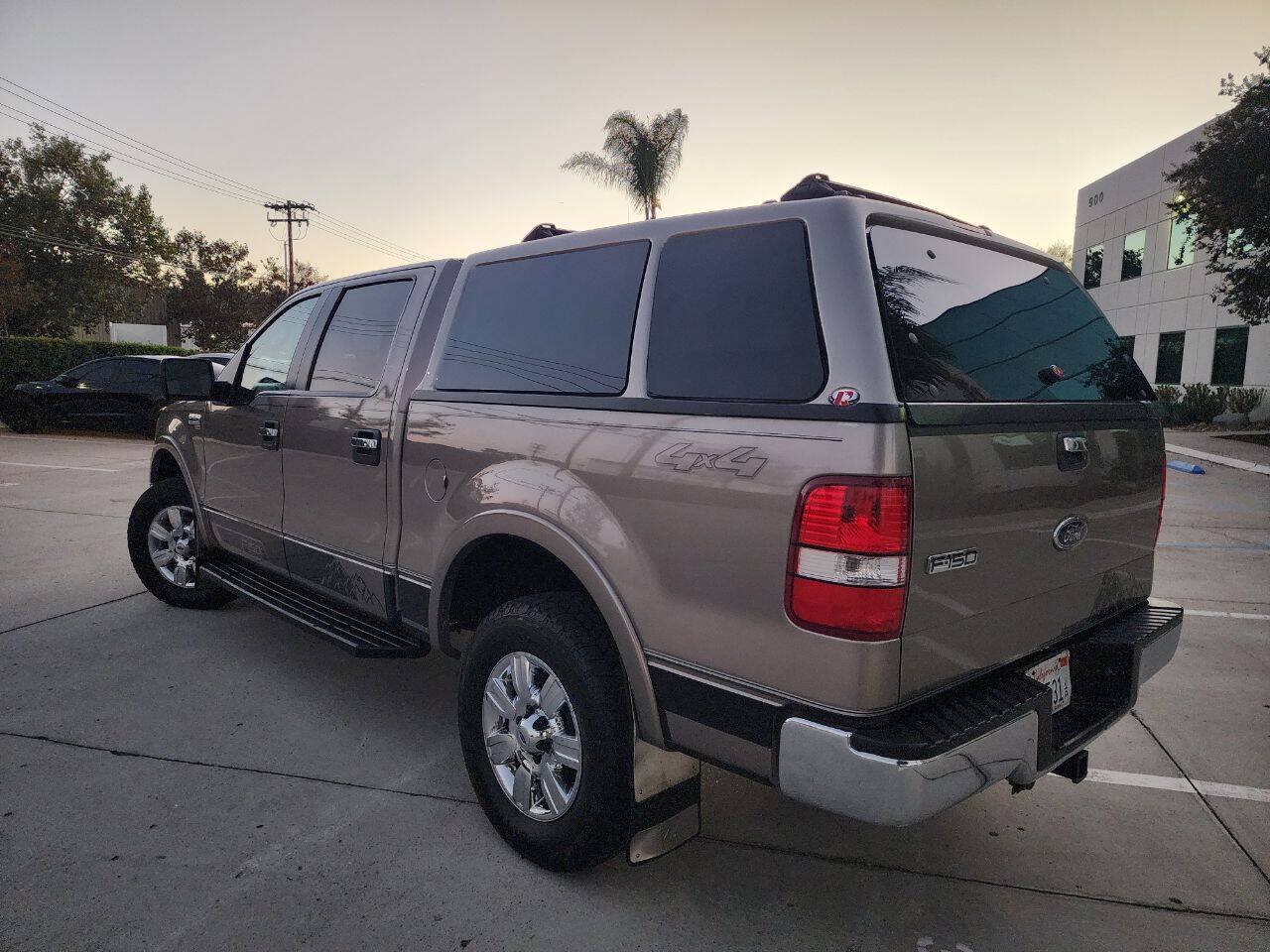 Used 2005 Ford F150 Lariat AWD/4WD image 10