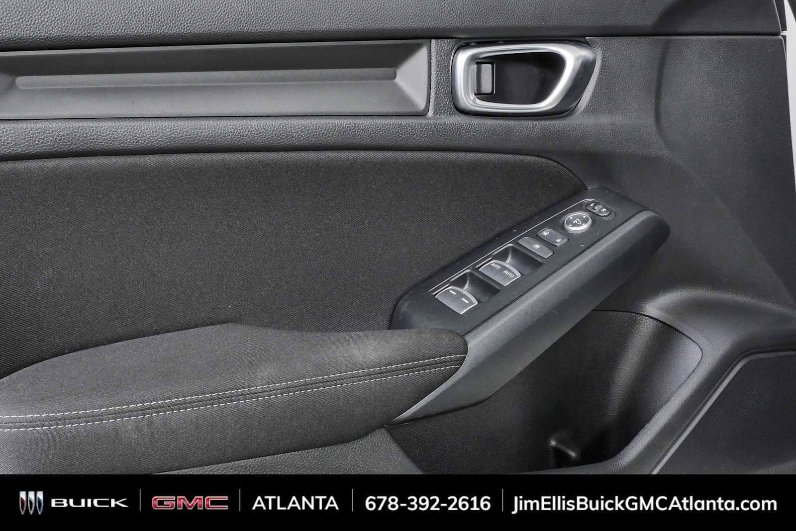 Used 2025 Honda Civic Sport image 6