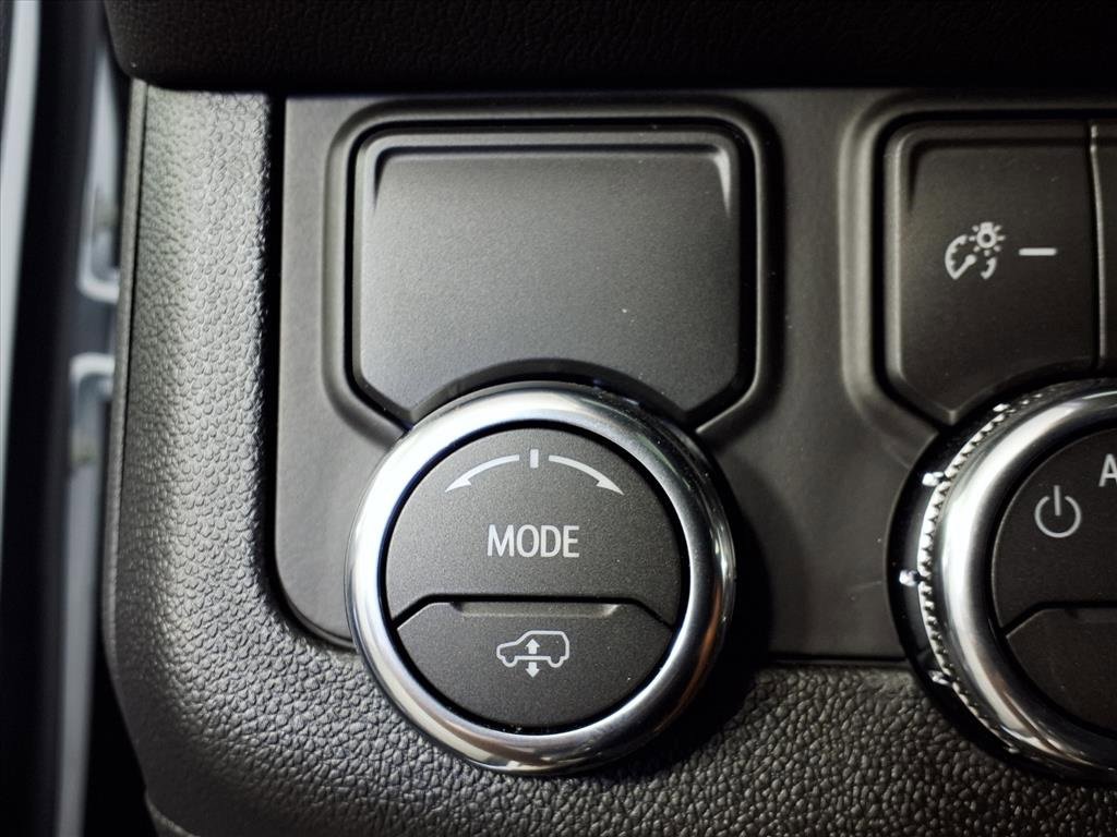 New 2026 GMC Yukon XL Denali w/ Sun & Power Step Package image 13