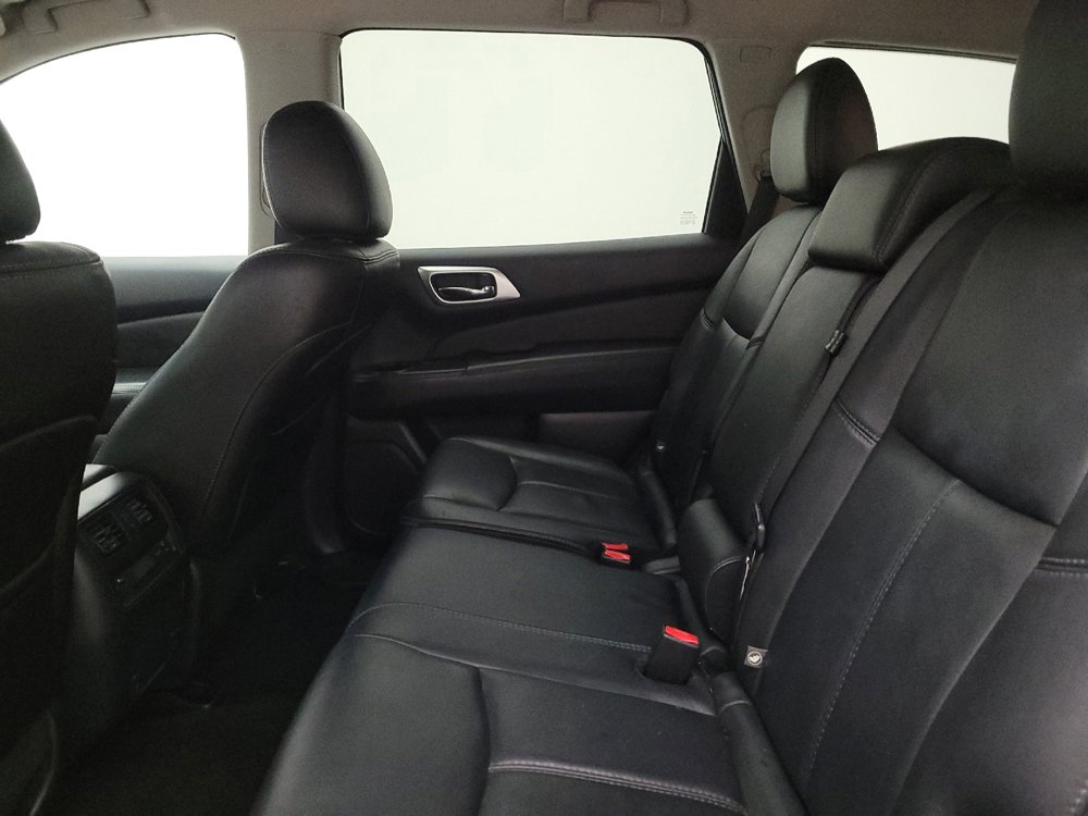 Used 2014 Nissan Pathfinder SL w/ SL Tech Package AWD/4WD image 18