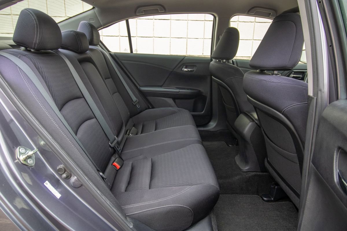 Used 2014 Honda Accord Sport image 19