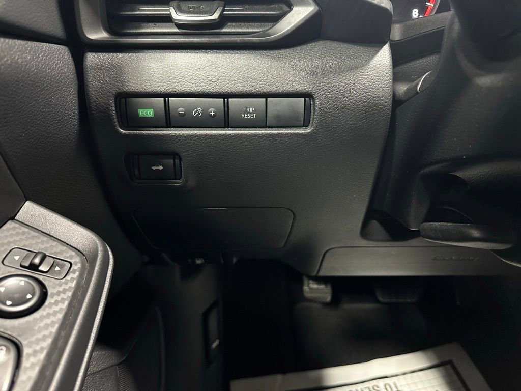 Used 2025 Nissan Sentra S w/ Lighting Package image 17